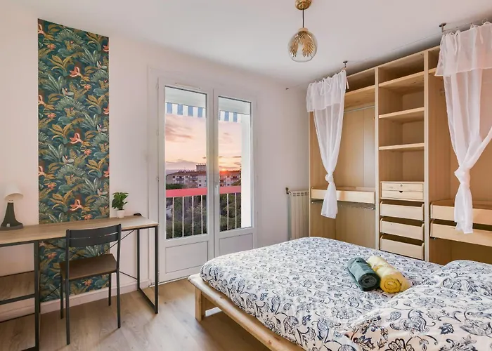 T4 82m2 - Ideal Location Moyenne Duree, 3 Chambres, Parking, Coucher De Soleil Apartmán